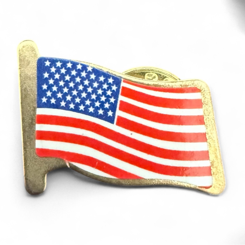 🛍️ American Flag Brooch Pin Patriotic Red White Blue Enamel Jewelry
